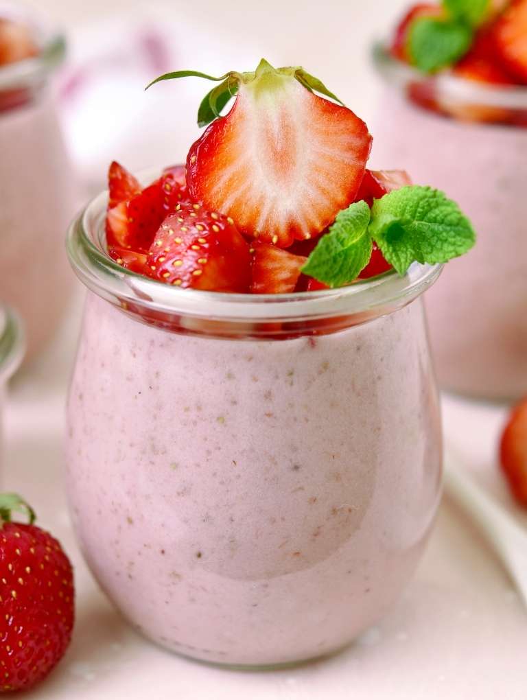 21 Healthy Strawberry Desserts You’ll Crave