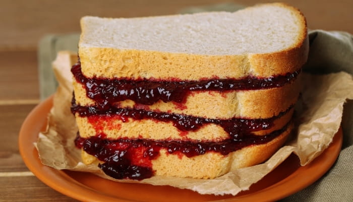 Jam Sandwiches
