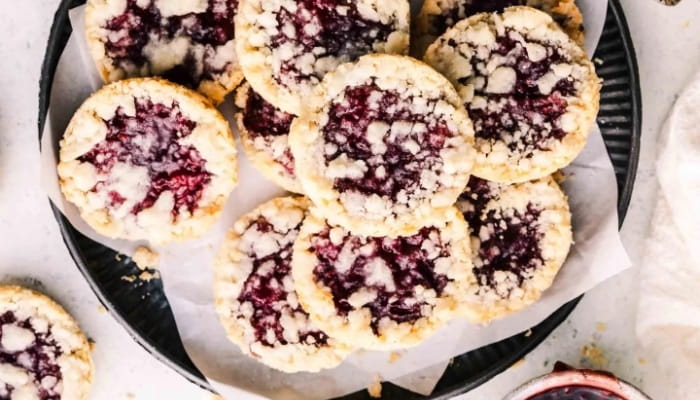  Raspberry Crumble Cookies