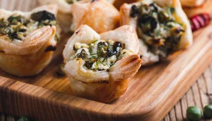 Spinach and Feta Puff Pastry Bites